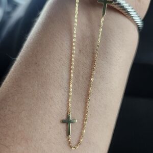 14kt Elegant Gold Cross Necklace